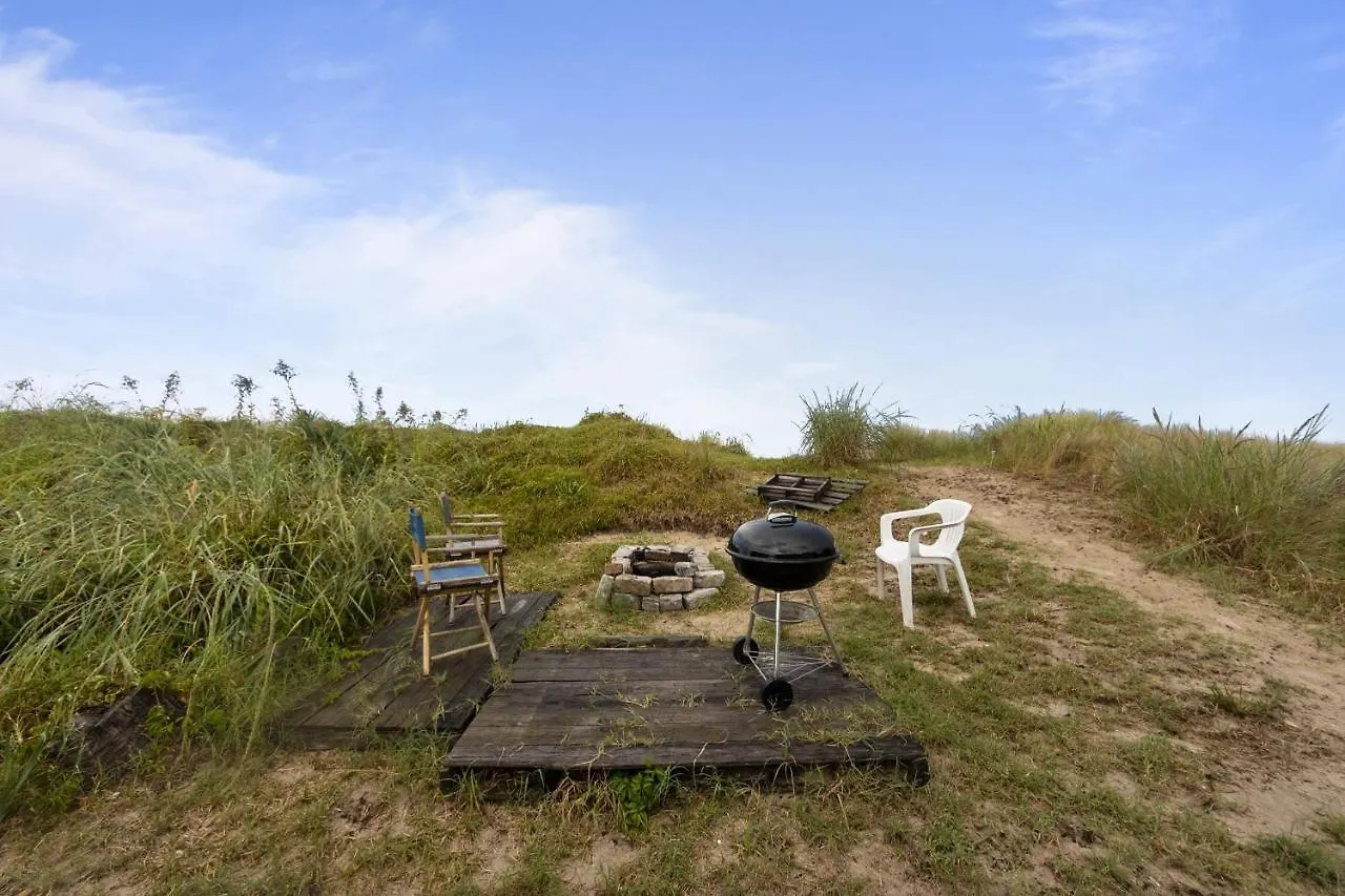 Beach Front On The Bay In Our Rustic Beach Cottage Cottage Norfolk Holiday home